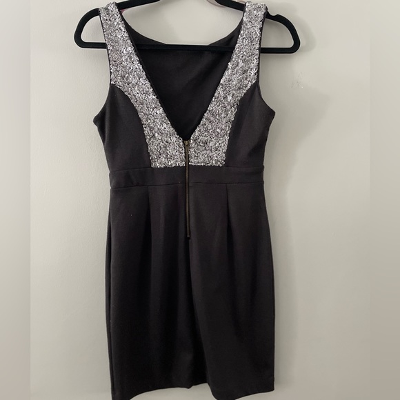 Shirt black dress with sequins size small - Picture 2 of 5